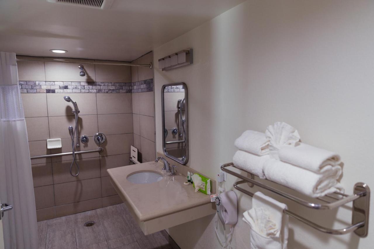 Double Room - Disability Access